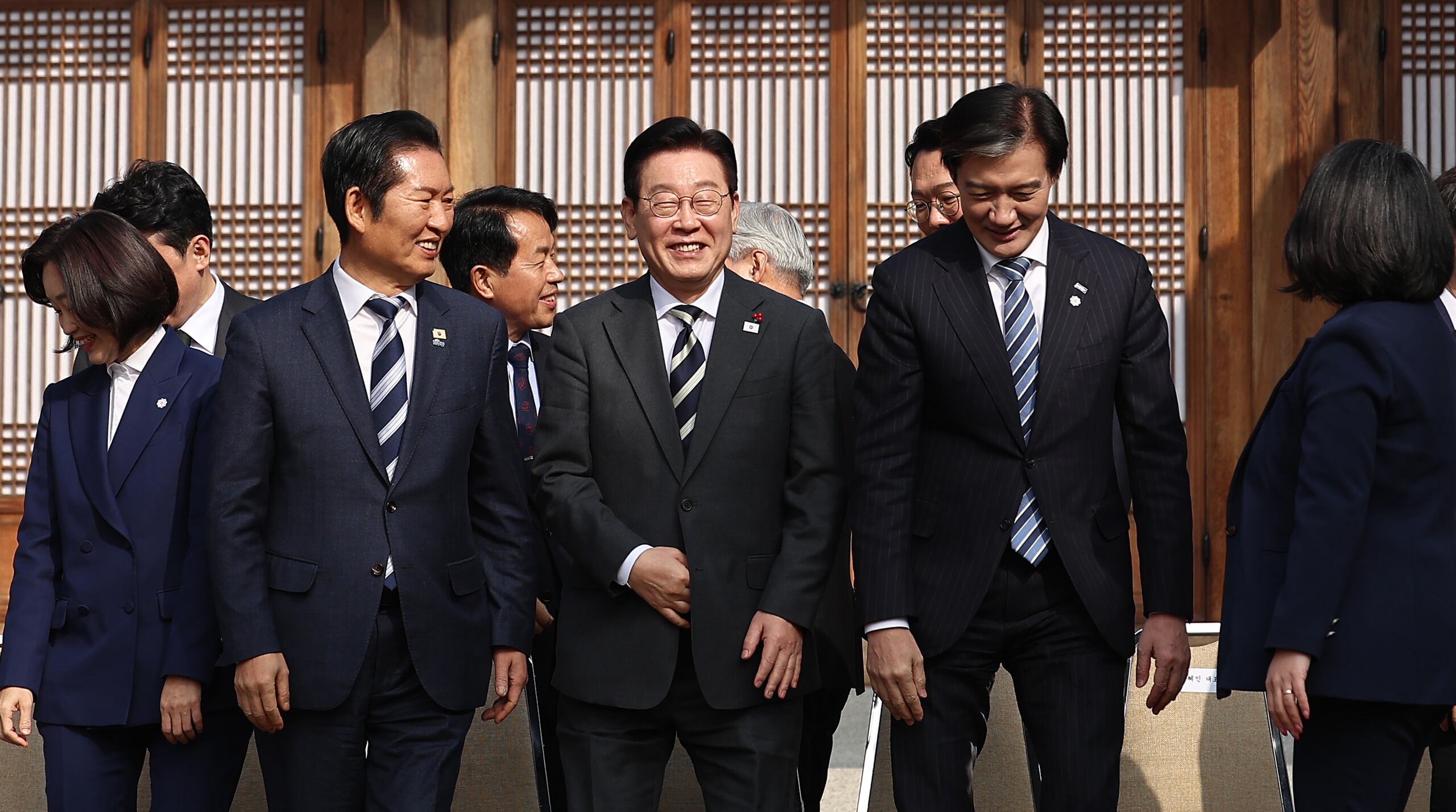 1월 16일 여야지도부 상춘재 회동.jpg